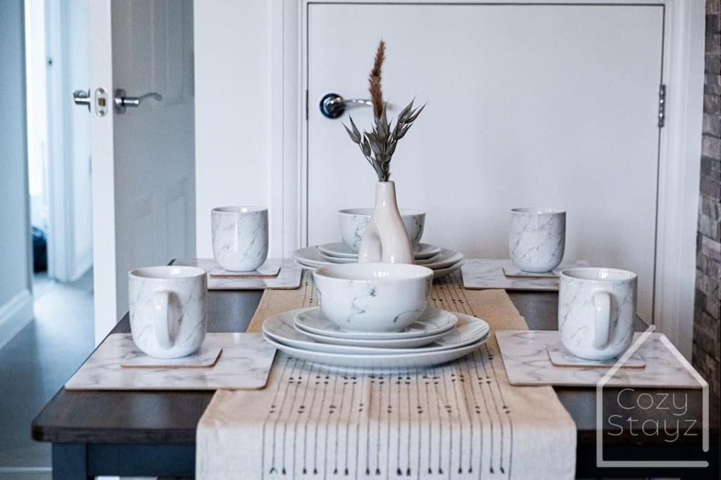 Beautiful 5 Bedroom Home In The City Centre With Gated Parking Μπέρμιγχαμ Εξωτερικό φωτογραφία